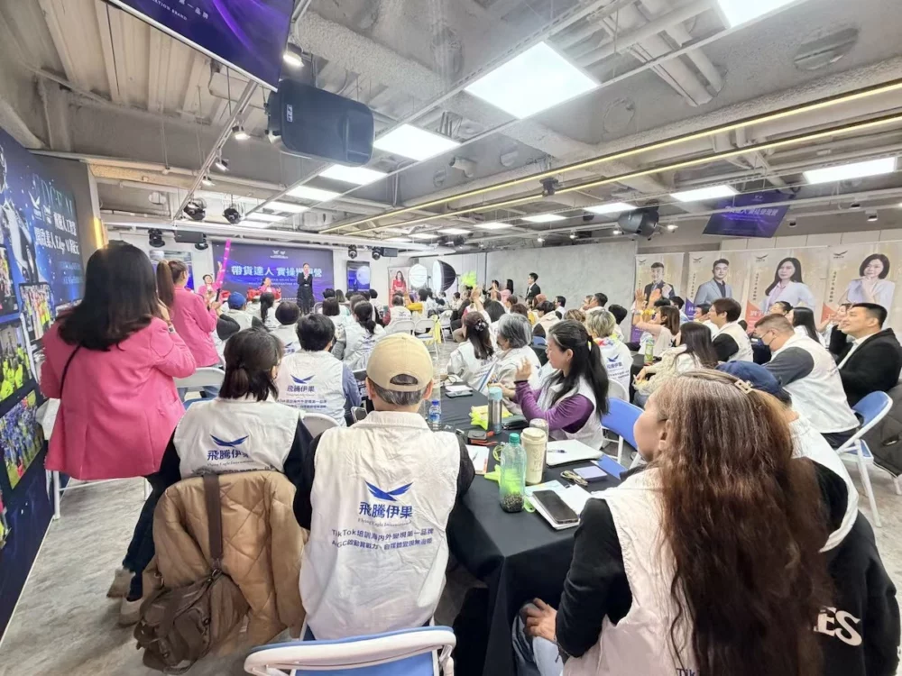 年後轉職潮提前發酵?AI 自媒體成上班族第二收入新解方