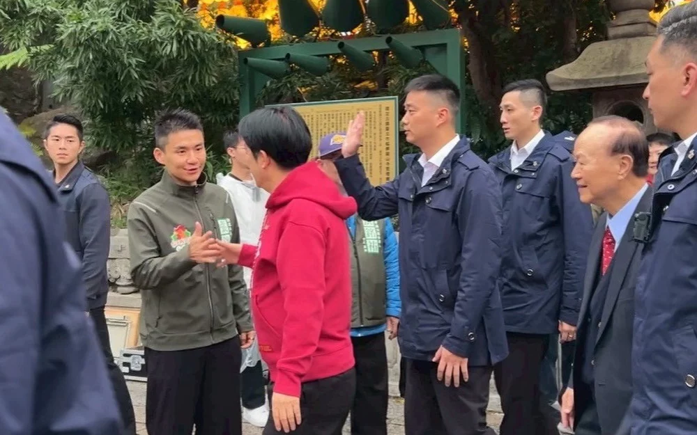 圖/總統賴清德鼓勵「台派戰鬥雞」張銘祐。(張銘祐臉書)