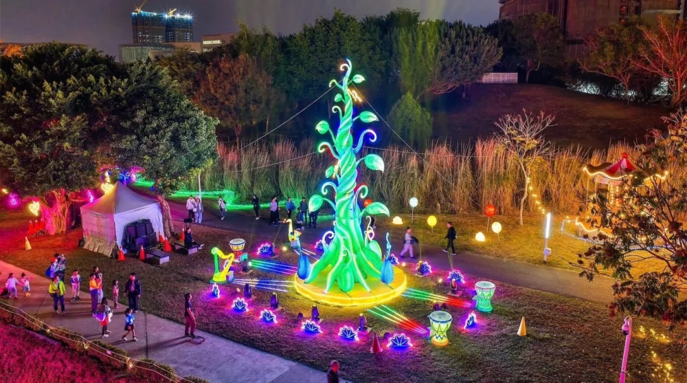 2026中臺灣燈會教育局「童趣歡樂谷」　光影互動超吸睛