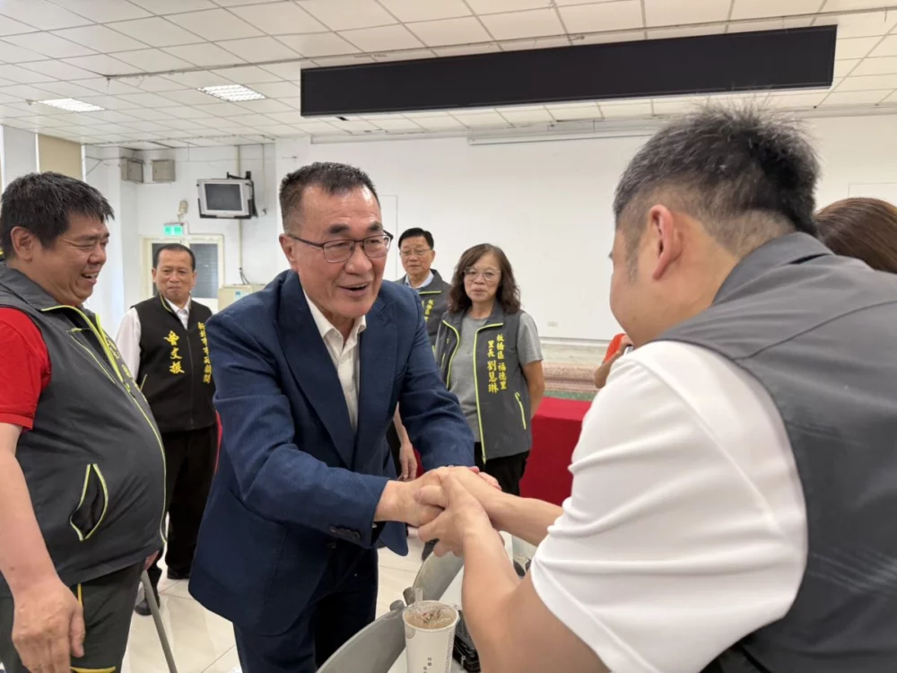 李四川板橋座談爆滿　打經驗牌拚進市府