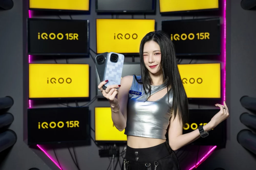未來旗艦電競手機iQOO 15R憑極致超分效能　電競對決登場即主場